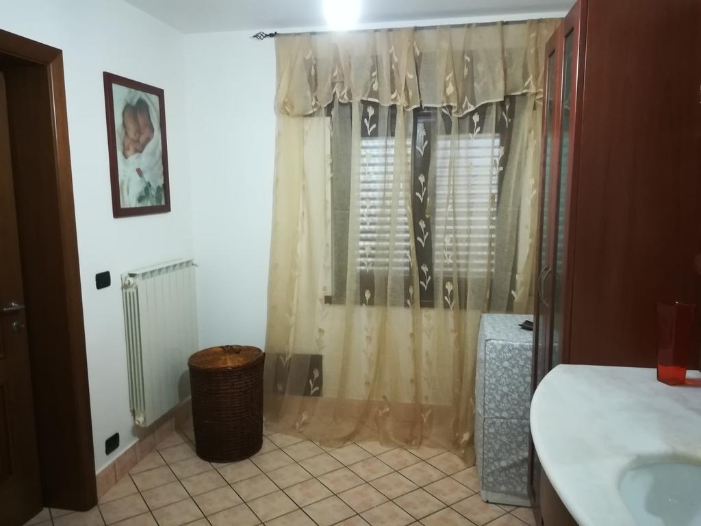 Trilocale La Corte Montaquila Екстериор снимка