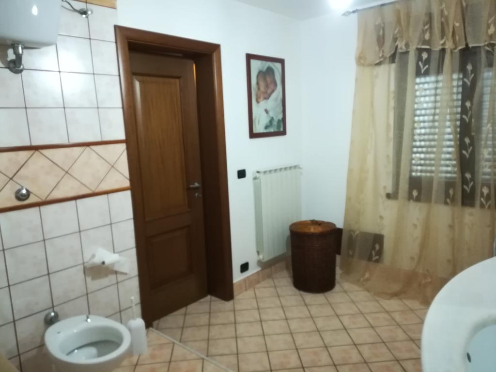 Trilocale La Corte Montaquila Екстериор снимка